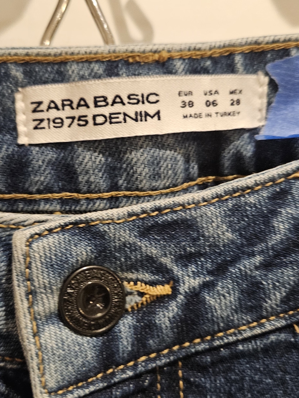 Zara Mid-Blue Cropped Jeans with Silver Sequin Knee Panels - Picture 2 of 7
